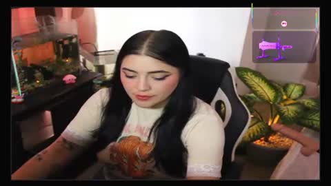 Snapshot of lady_kaisa chatting on July 1, 2026, 6:29 pm Lady Kaisa online show from July 1, 2026, 6:29 pm