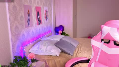 Snapshot of lady_luck18 chatting on April 21, 2026, 1:18 am Olivia online show from April 21, 2026, 1:18 am