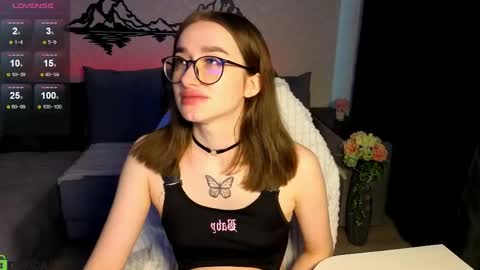 Snapshot of lady_luck18 chatting on May 2, 2026, 1:10 am Olivia online show from May 2, 2026, 1:10 am
