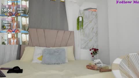 lady_miss___ online show from February 26, 2026, 12:15 pm