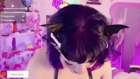 Snapshot of lady_noize chatting on February 28, 2026, 1:50 am Lady online show from February 28, 2026, 1:50 am