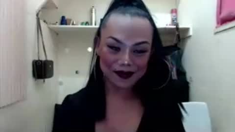 lady_shane26 online show from June 26, 2026, 2:38 am