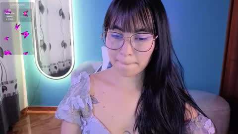 Lady Violet Bridgerton online show from October 14, 2025, 7:58 pm