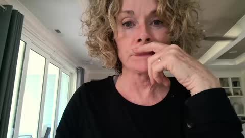 Snapshot of ladybabs chatting on September 26, 2025, 6:23 pm Ladybabs online show from September 26, 2025, 6:23 pm