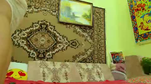 Sima Ladybigsmile online show from July 7, 2026, 7:29 pm
