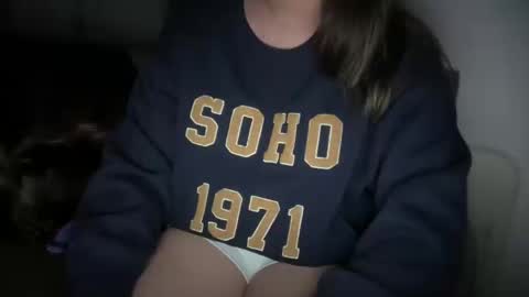 Snapshot of ladybird21 chatting on January 10, 2025, 6:53 am Aria online show from January 10, 2025, 6:53 am