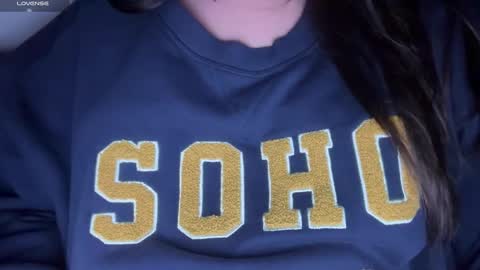 Snapshot of ladybird21 chatting on October 12, 2025, 2:10 am Aria online show from October 12, 2025, 2:10 am