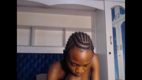 Snapshot of ladydiva69 chatting on February 27, 2025, 4:52 am ladydiva69 online show from February 27, 2025, 4:52 am