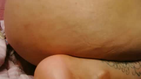 ladylaine14 online show from November 3, 2025, 6:47 am