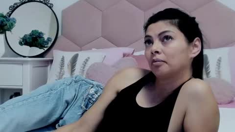 Lia online show from January 30, 2025, 7:39 am