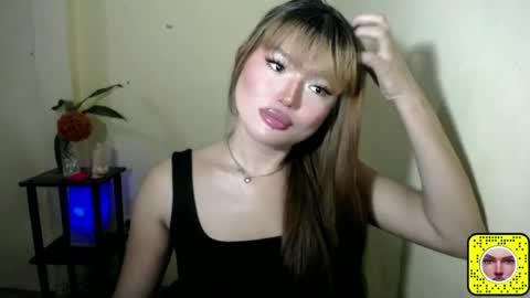 LILY online show from June 12, 2026, 8:30 pm