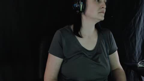 LadySlate online show from February 4, 2025, 2:49 am