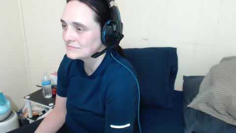 LadySlate online show from February 18, 2025, 5:20 am