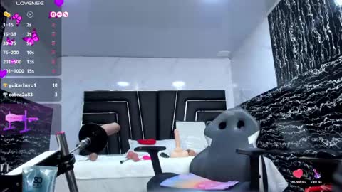 Ladyy Scarlett online show from June 5, 2026, 6:52 am