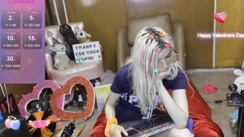 Snapshot of laflakita21 chatting on December 6, 2024, 2:35 am Skinnygirl online show from December 6, 2024, 2:35 am