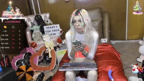 Snapshot of laflakita21 chatting on December 19, 2024, 1:50 am Skinnygirl online show from December 19, 2024, 1:50 am