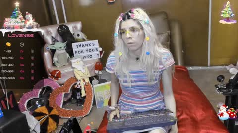 Snapshot of laflakita21 chatting on December 28, 2024, 11:26 pm Skinnygirl online show from December 28, 2024, 11:26 pm