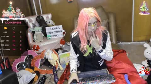 Snapshot of laflakita21 chatting on January 6, 2025, 5:08 am Skinnygirl online show from January 6, 2025, 5:08 am