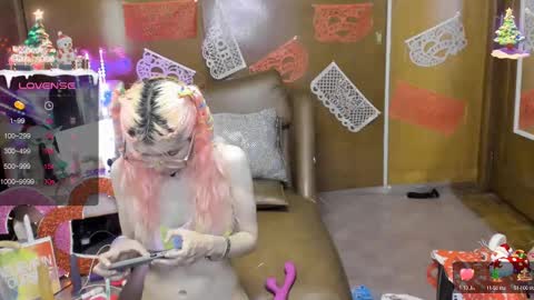 Snapshot of laflakita21 chatting on February 13, 2025, 3:39 am Skinnygirl online show from February 13, 2025, 3:39 am