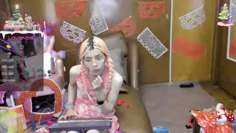 Snapshot of laflakita21 chatting on February 15, 2025, 1:10 am Skinnygirl online show from February 15, 2025, 1:10 am