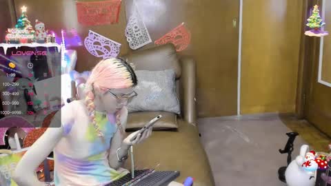 Snapshot of laflakita21 chatting on February 22, 2025, 4:29 am Skinnygirl online show from February 22, 2025, 4:29 am