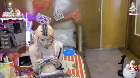 Snapshot of laflakita21 chatting on February 23, 2025, 3:45 am Skinnygirl online show from February 23, 2025, 3:45 am