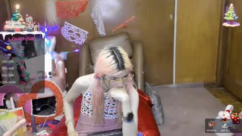 Snapshot of laflakita21 chatting on March 3, 2025, 10:52 pm Skinnygirl online show from March 3, 2025, 10:52 pm