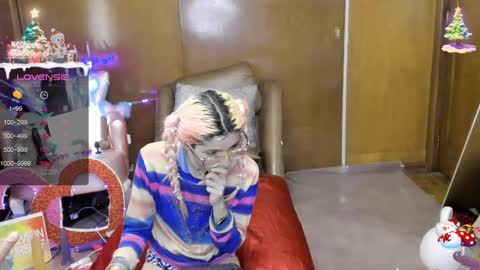 Snapshot of laflakita21 chatting on March 10, 2025, 1:01 am Skinnygirl online show from March 10, 2025, 1:01 am