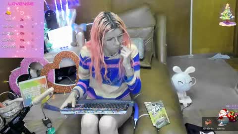 Snapshot of laflakita21 chatting on September 18, 2025, 1:18 am Skinnygirl online show from September 18, 2025, 1:18 am