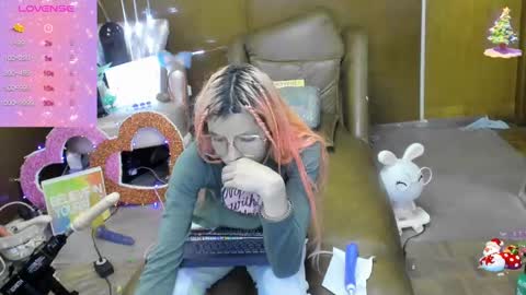 Snapshot of laflakita21 chatting on September 25, 2025, 2:15 am Skinnygirl online show from September 25, 2025, 2:15 am