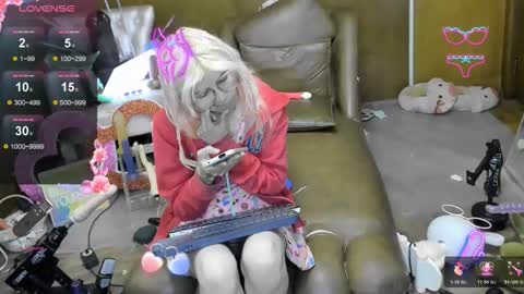 Snapshot of laflakita21 chatting on November 14, 2025, 11:35 pm Skinnygirl online show from November 14, 2025, 11:35 pm