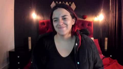 Laia  online show from April 15, 2026, 11:28 am