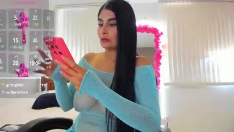Laia online show from July 28, 2026, 2:13 pm