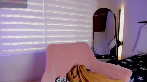 Laila  online show from February 6, 2026, 1:58 pm