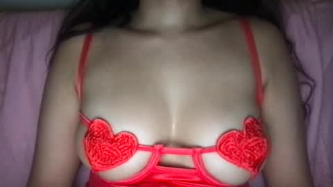 Snapshot of lailayousef chatting on December 14, 2024, 5:40 am Laila Yousef online show from December 14, 2024, 5:40 am