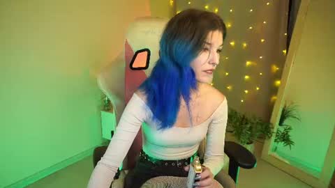 Snapshot of lain_root chatting on July 28, 2026, 5:03 am lain_root online show from July 28, 2026, 5:03 am