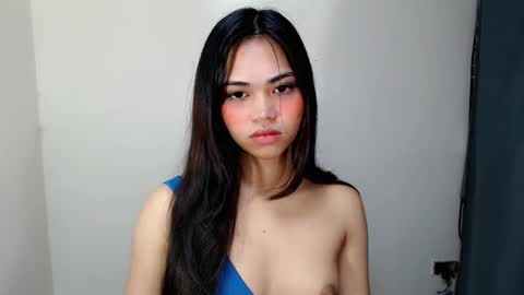 Snapshot of laire_allure chatting on May 12, 2026, 8:22 am laire online show from May 12, 2026, 8:22 am