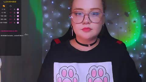 Nicky online show from May 4, 2026, 3:52 pm