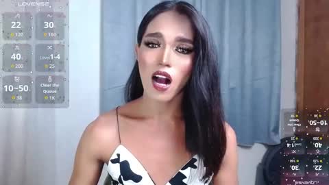 Snapshot of lala_moves chatting on May 27, 2026, 1:08 pm Joxie online show from May 27, 2026, 1:08 pm
