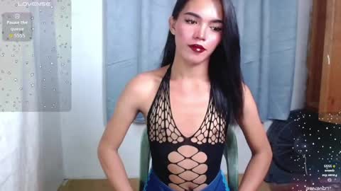 Snapshot of lala_moves chatting on June 3, 2026, 12:41 pm Joxie online show from June 3, 2026, 12:41 pm