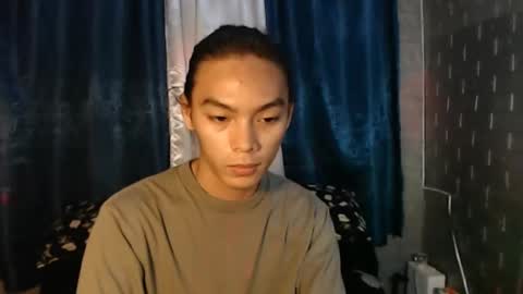 lalakinghugecock_2 online show from December 17, 2024, 5:15 pm