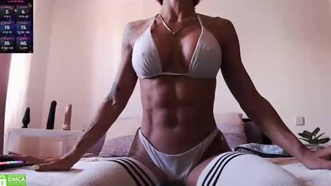 Lola online show from June 7, 2026, 9:02 am