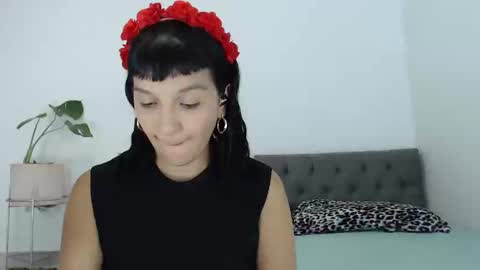 J e n a  All Days  UTC -5 2030  online show from December 15, 2024, 2:08 am