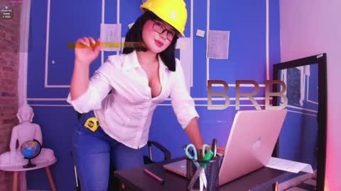  Lana  online show from April 12, 2026, 11:15 am