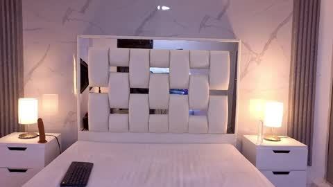 lana_hard_as online show from June 7, 2026, 7:28 pm