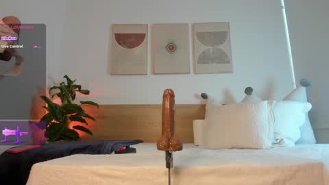 Snapshot of lana_kane_ chatting on December 10, 2024, 3:12 pm lana_kane_ online show from December 10, 2024, 3:12 pm