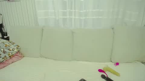 Snapshot of lana_love1 chatting on June 25, 2026, 2:22 am Lana online show from June 25, 2026, 2:22 am