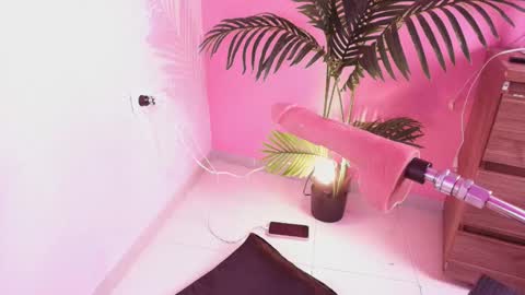 LANA online show from October 9, 2025, 4:10 am