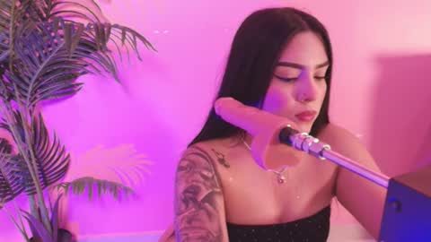 LANA online show from July 18, 2026, 4:38 am