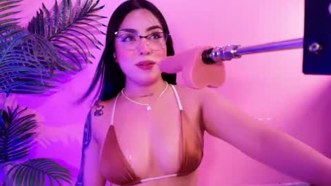 LANA online show from July 22, 2026, 4:26 am